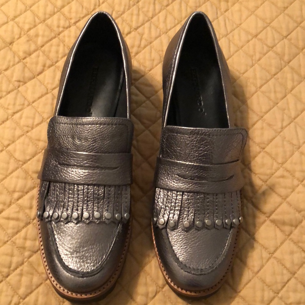 Perfect for Fall and Winter!!!  Lug Sole Metallic Loafer - 9M